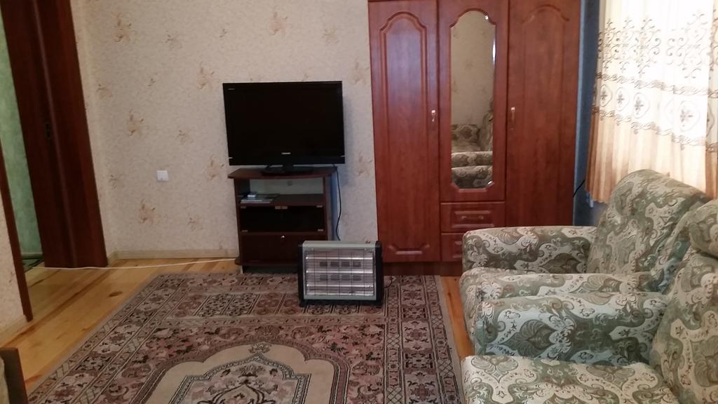 Dusti Apartamento Khujand Exterior foto